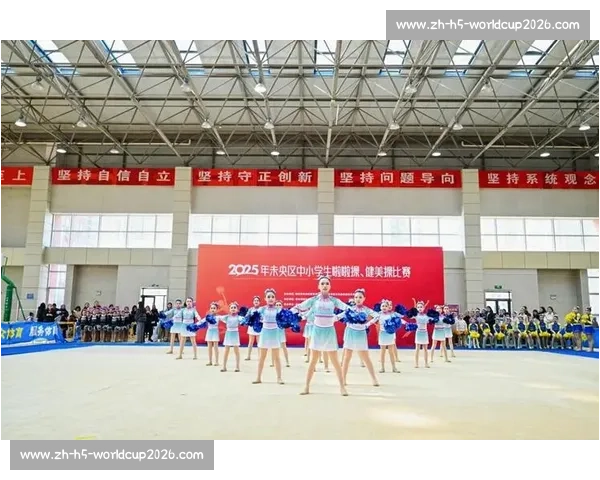 西航二校 U13 女足勇夺区赛冠军！技术与意志铸就青春荣耀